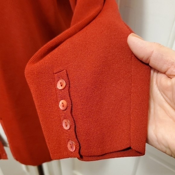 Due per Due Collection Dark Red Button Front Cardigan rayon/nylon Size Large - Picture 4 of 8